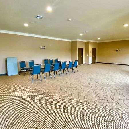 Comfort Inn & Suites Harrah Choctaw 外观 照片