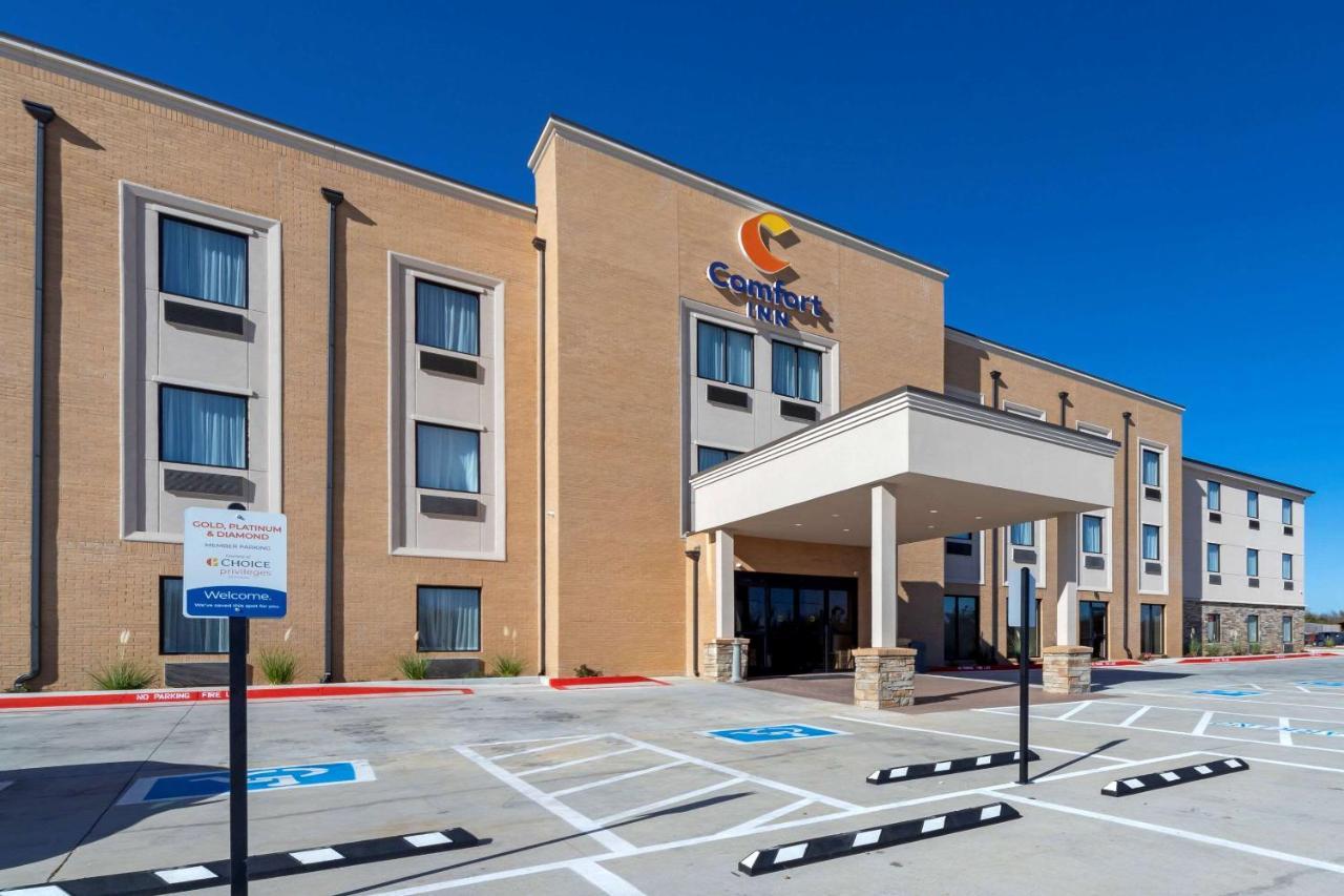 Comfort Inn & Suites Harrah Choctaw 外观 照片