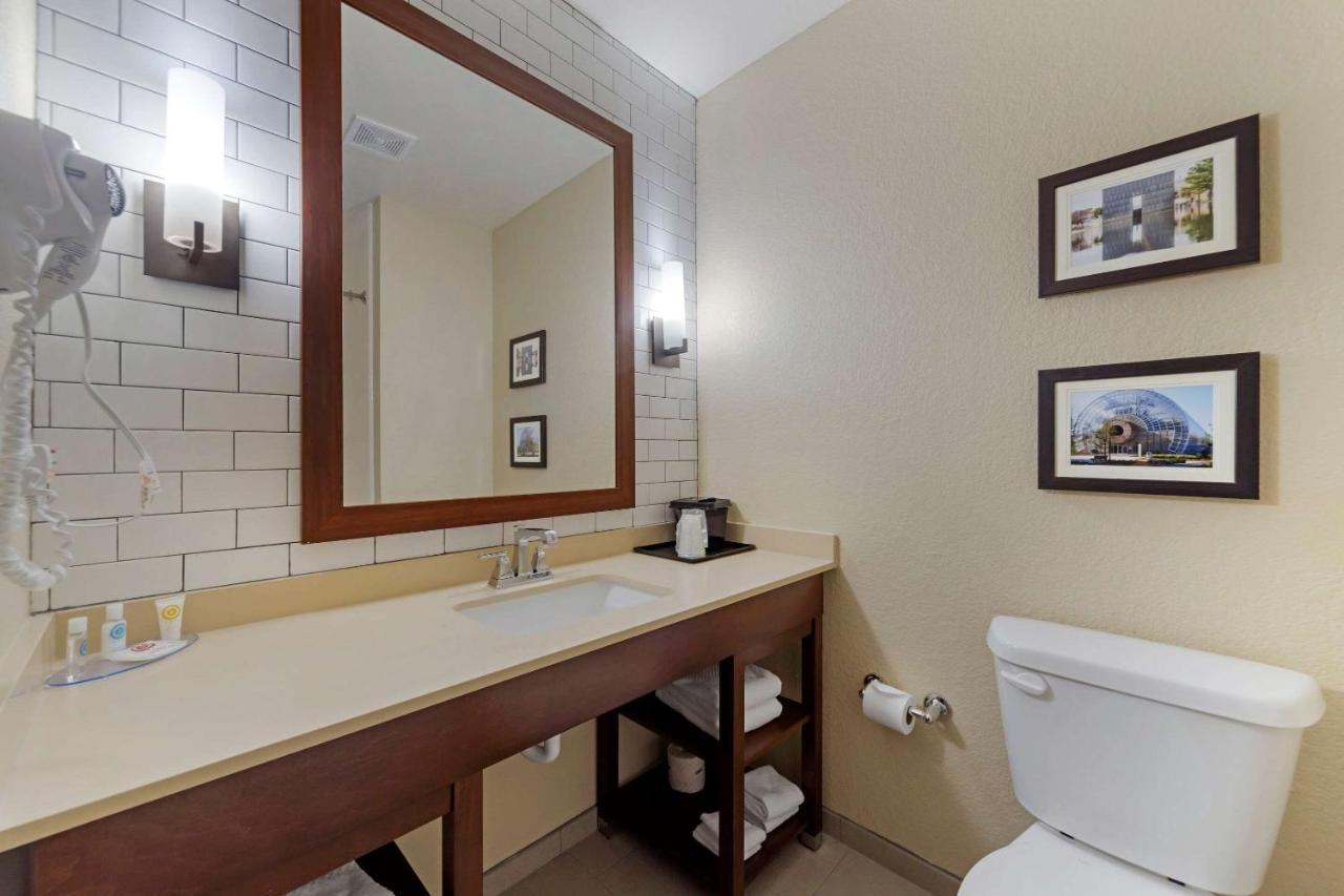 Comfort Inn & Suites Harrah Choctaw 外观 照片